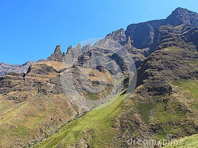 4 Days Mount Kenya Trek: Lake Rutundu – Lake Alice – Lake Ellis